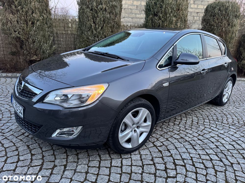 Opel Astra 1.4 Turbo Edition Sport - 3