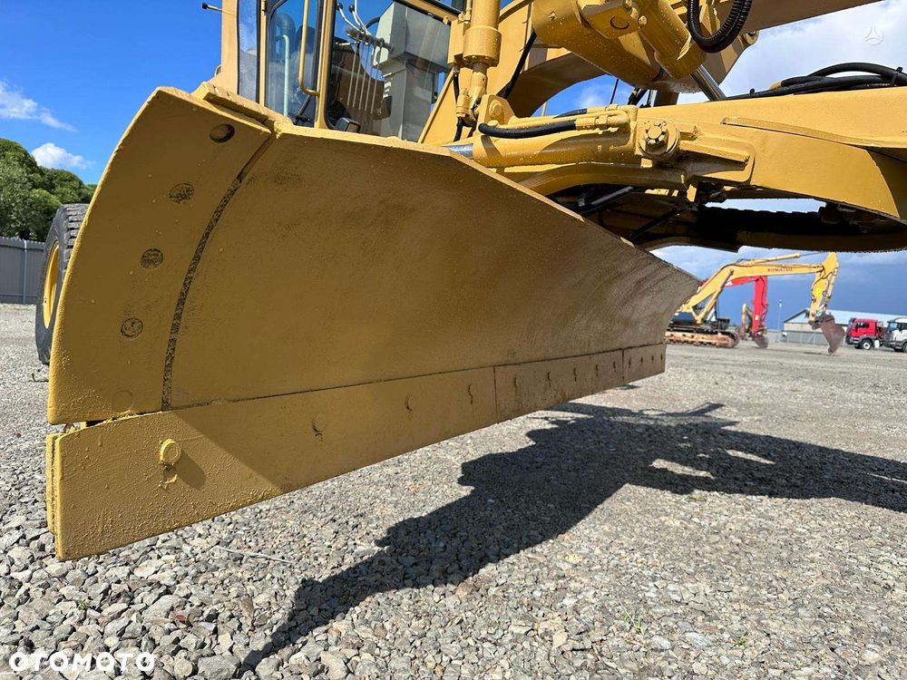 Caterpillar 140 H - 11