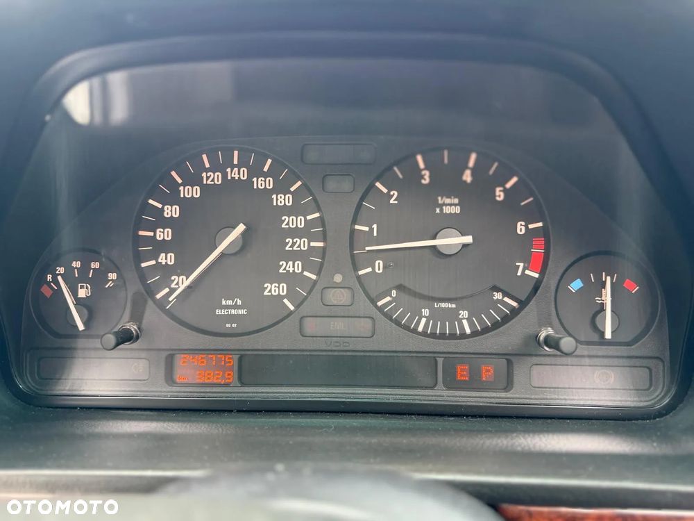 BMW Seria 7 730iL - 14