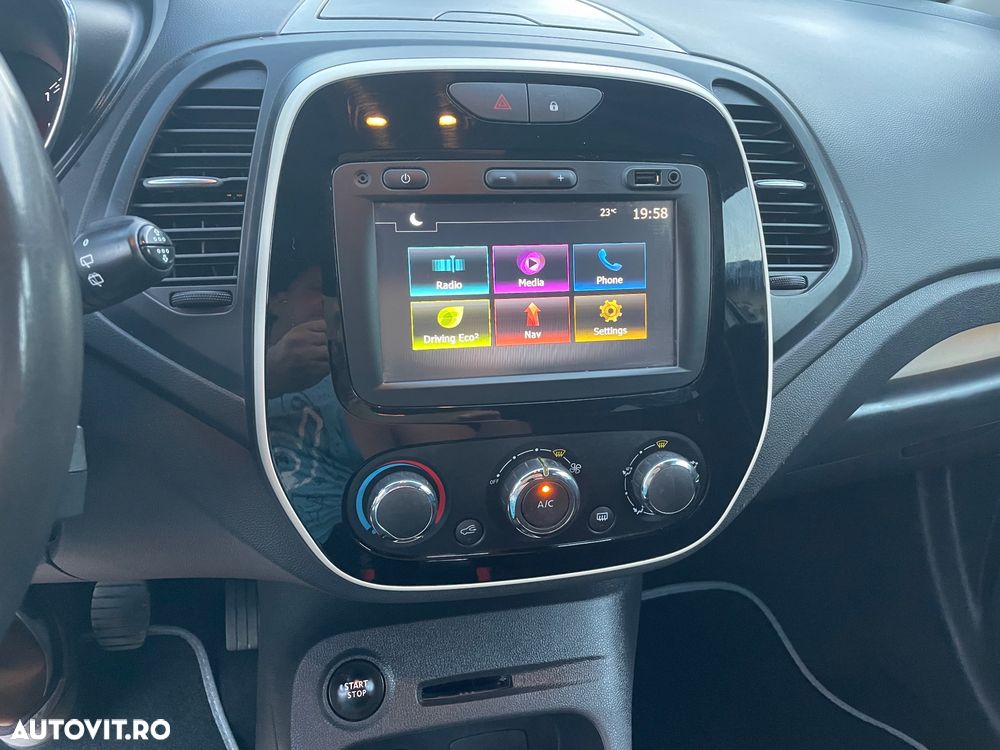 Renault Captur - 29