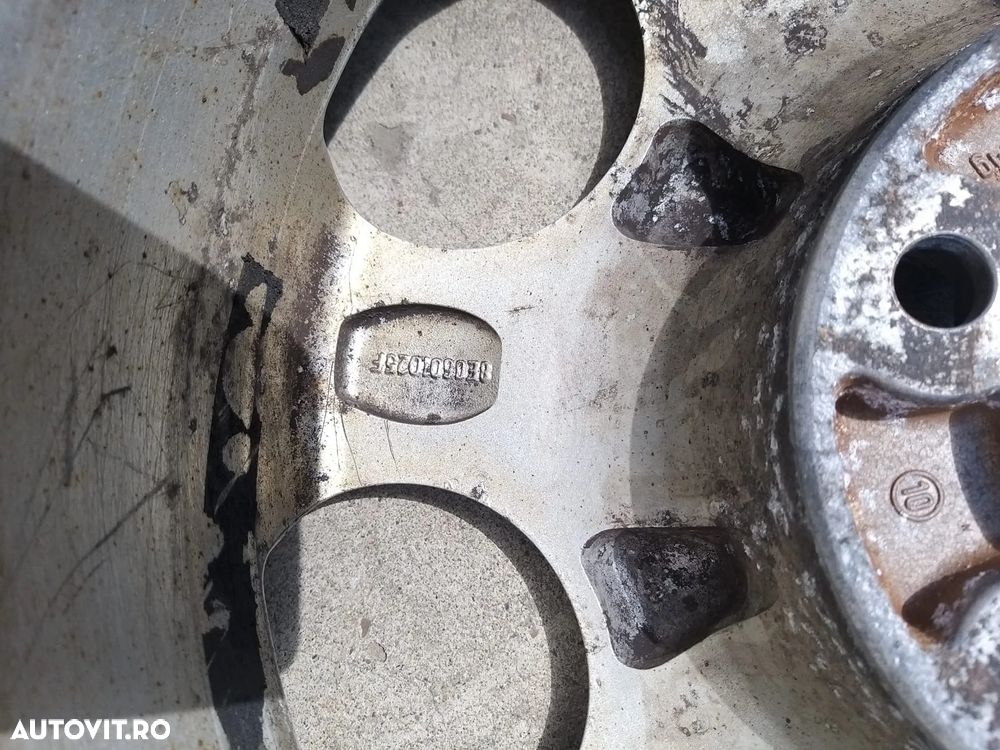 Janta aliaj r16 audi a4 b7 8e 8e0601025f - 3