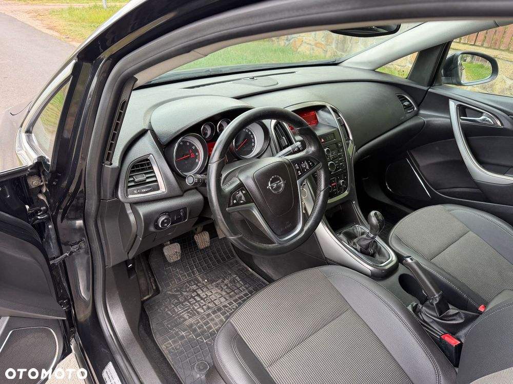 Opel Astra 1.4 T Essentia - 5