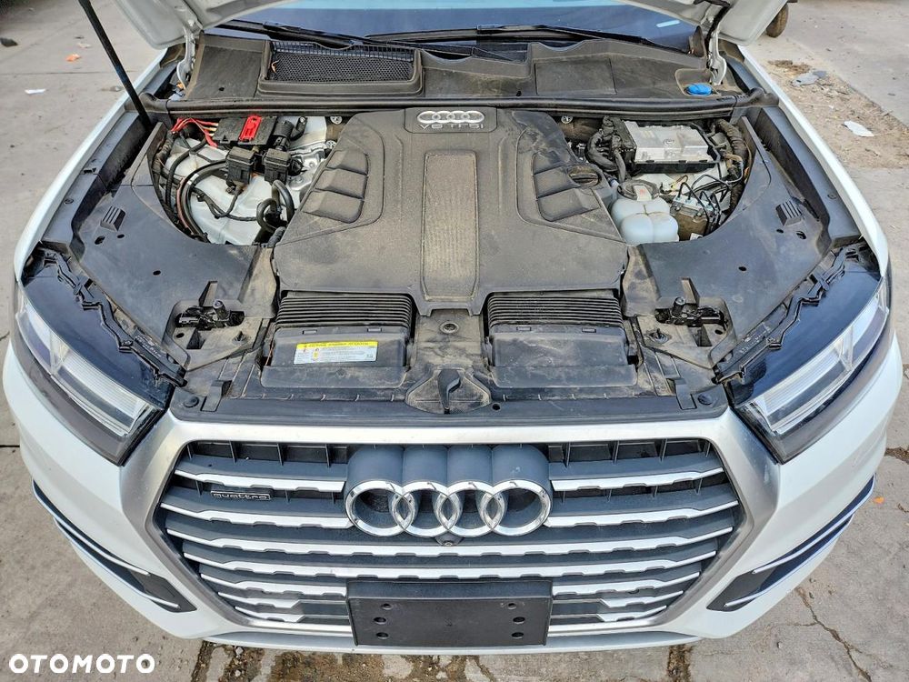 Audi Q7 3.0 TFSI Quattro Tiptronic - 10