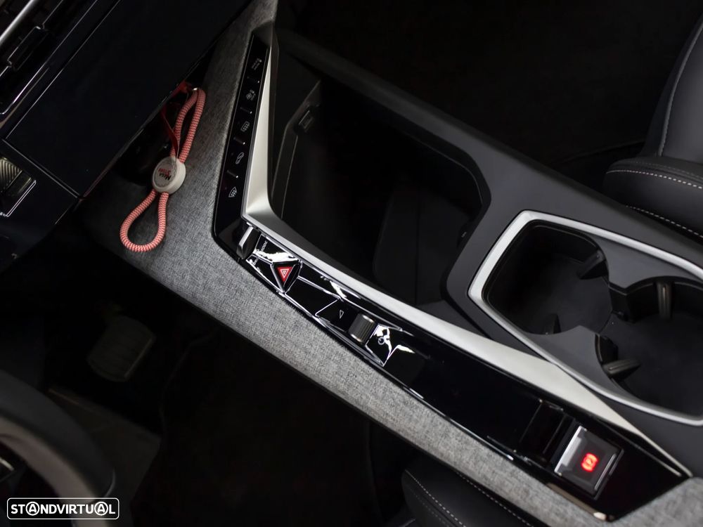 Peugeot 3008 1.2 Hybrid Allure e-DCS6 - 35