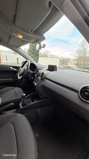 Audi A1 Sportback 1.6 TDI Advance Business Line - 13