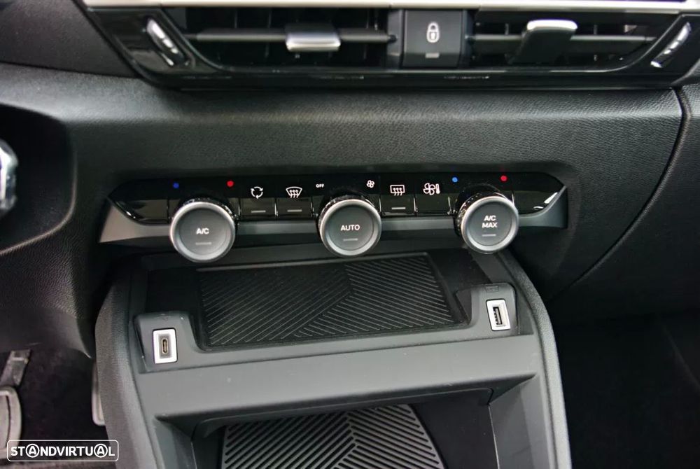 Citroën e-C4 50 kWh Feel - 31