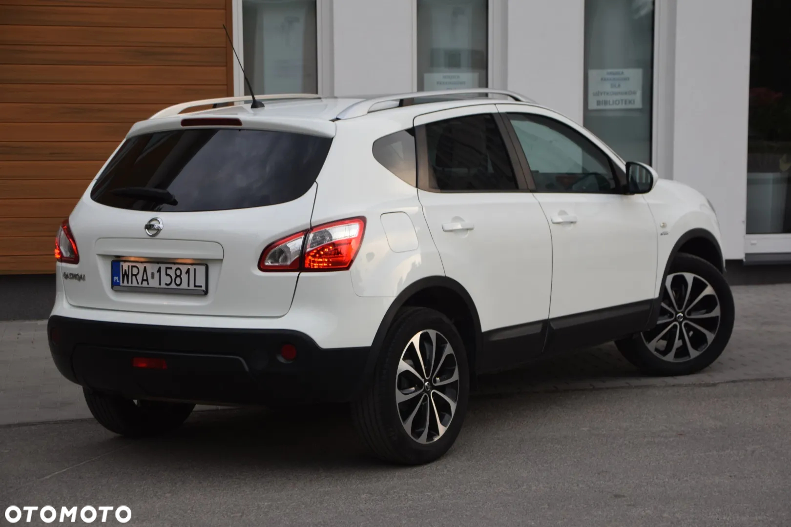 Nissan Qashqai 2.0 tekna - 14