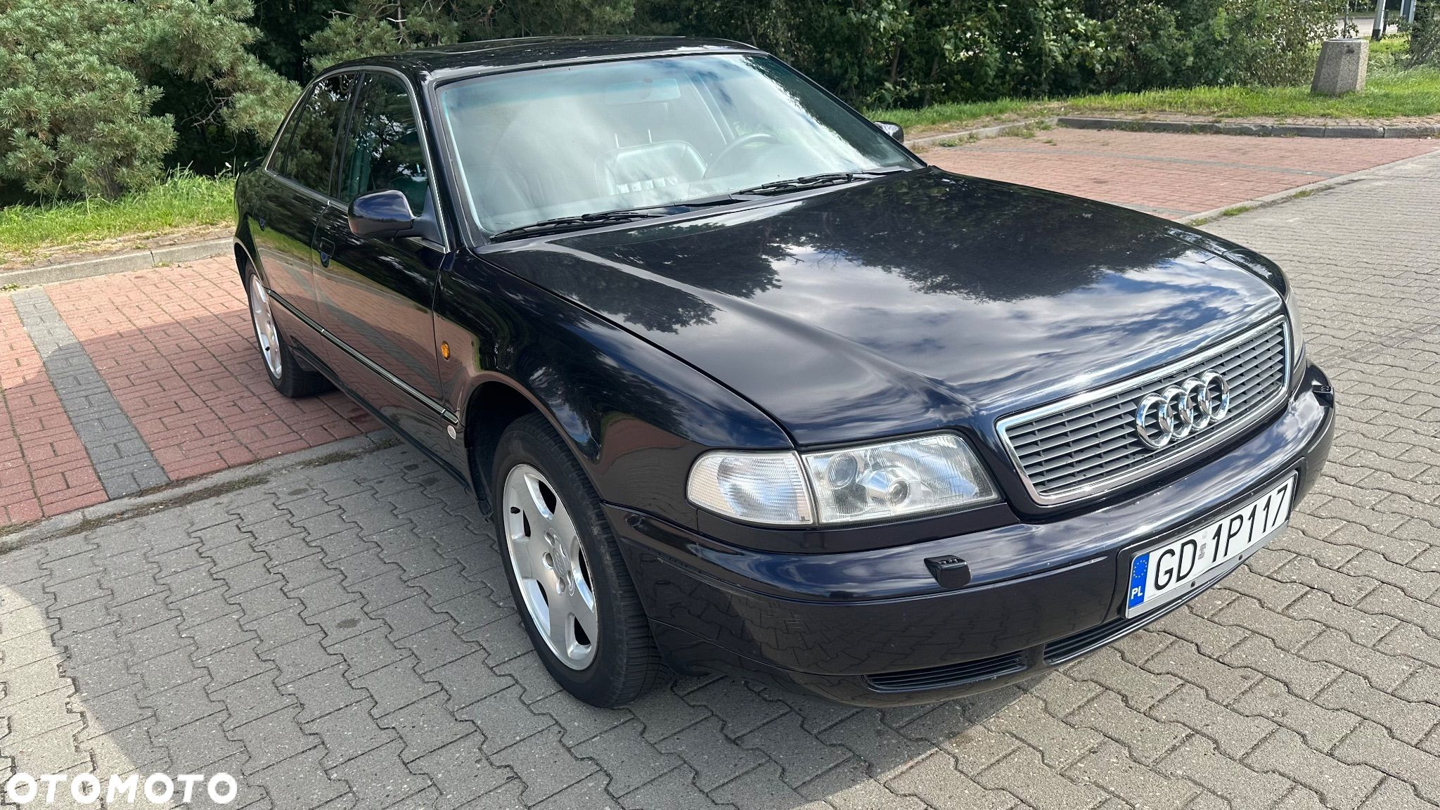 Audi A8 3.7 Tiptronic - 1