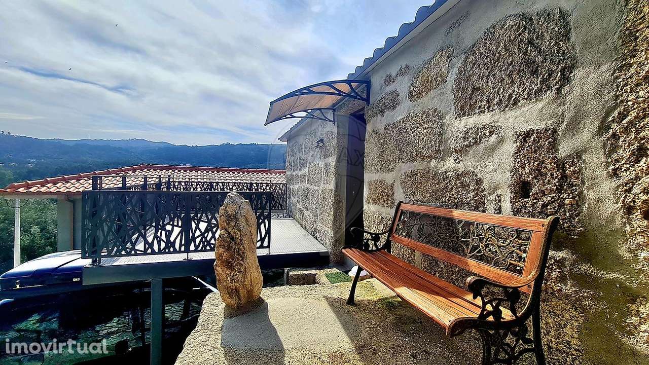 Moradia T1 para venda - Grande imagem: 2/50