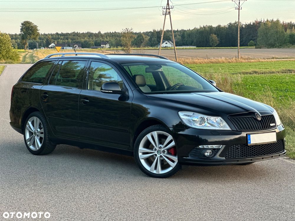Skoda Octavia 2.0 TDI CR DPF DSG RS - 12
