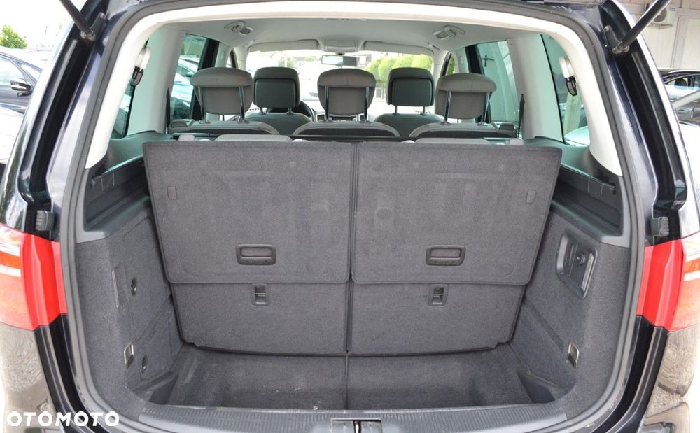 Seat Alhambra 2.0 TDI Ecomotive Reference - 25