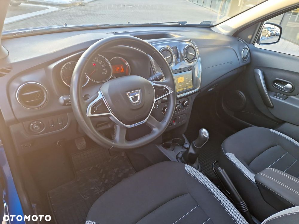 Dacia Sandero 0.9 TCe Laureate S&S - 9