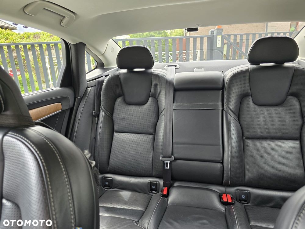 Volvo S90 D5 AWD Inscription - 11