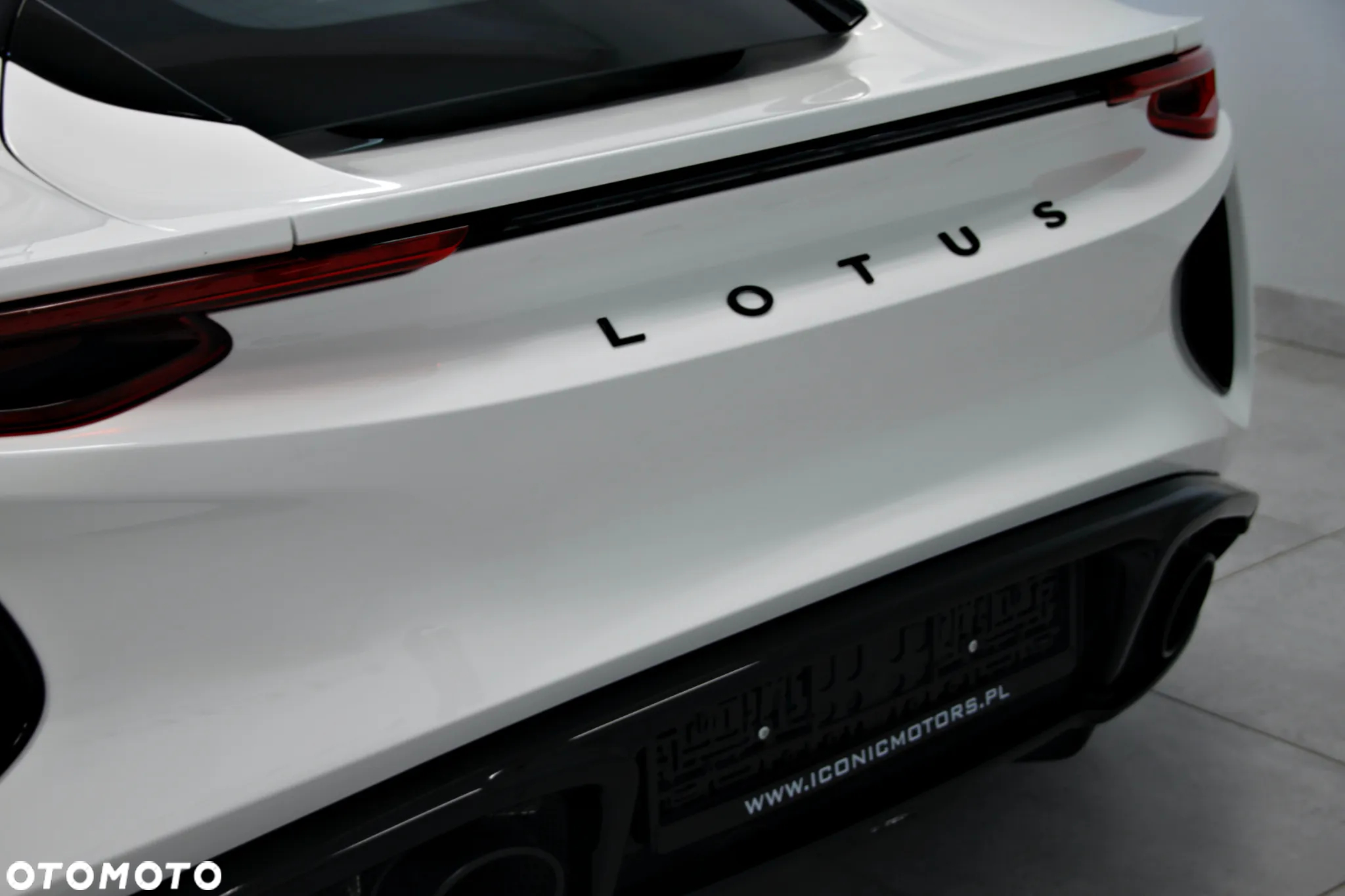 Lotus Emira V6 First Edition - 4
