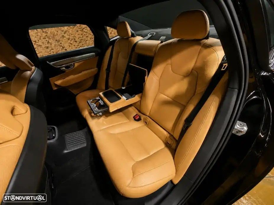Volvo S90 2.0 T8 Momentum AWD Geartronic - 14