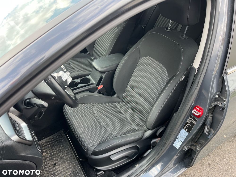 Kia Ceed 1.5 T-GDI OPF Vision - 16