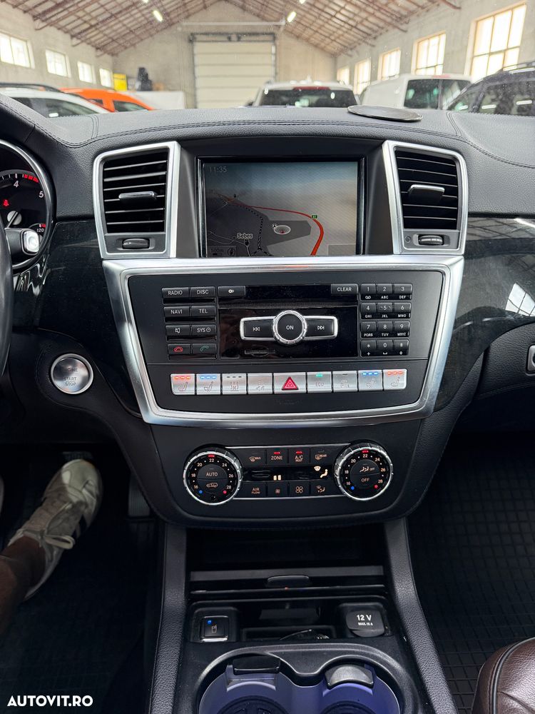 Mercedes-Benz GL 350 BlueTEC 4Matic 7G-TRONIC - 13