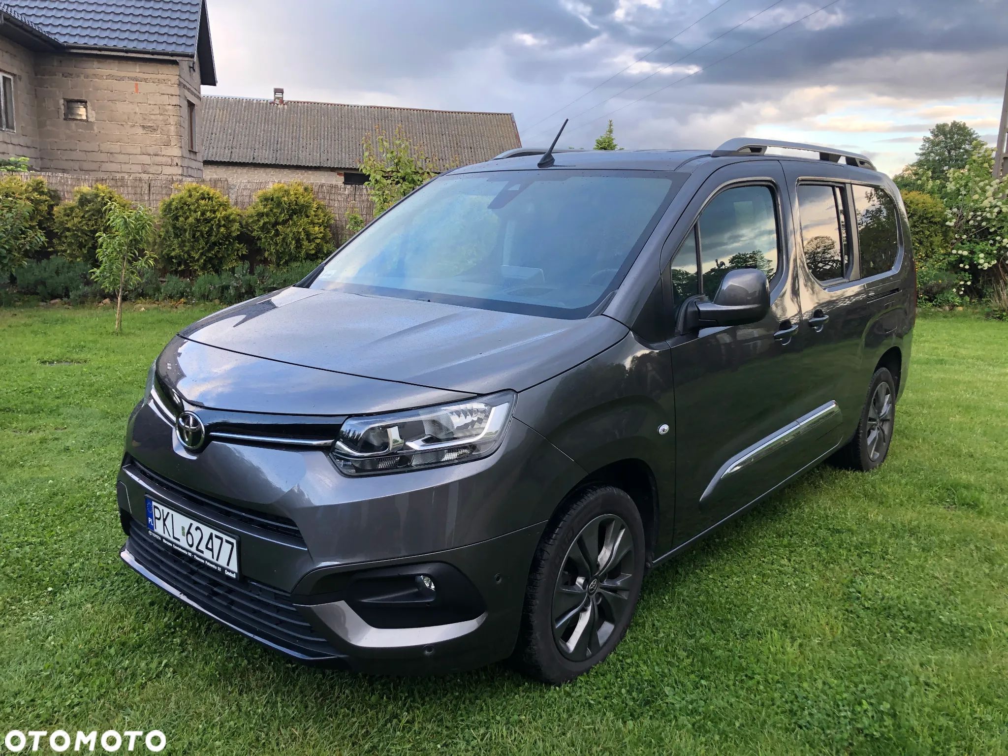 Toyota Proace City Verso Long 1.5 D-4D Family - 1
