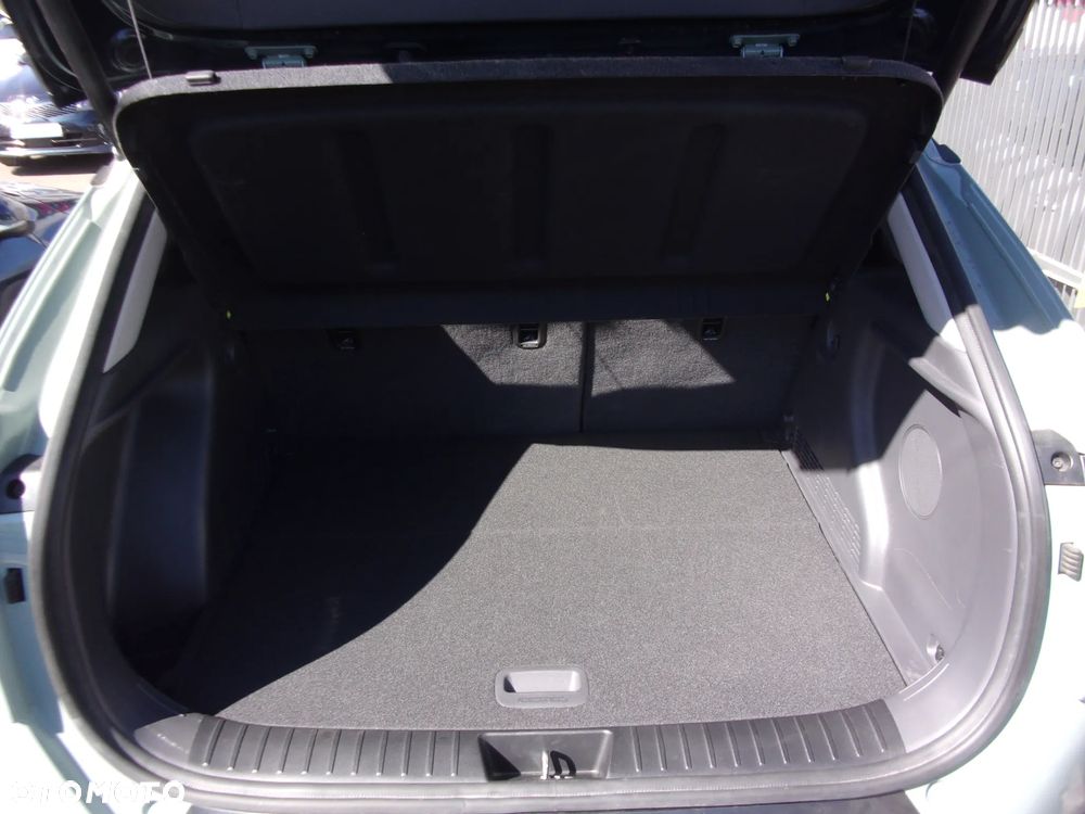 Hyundai Kona - 31