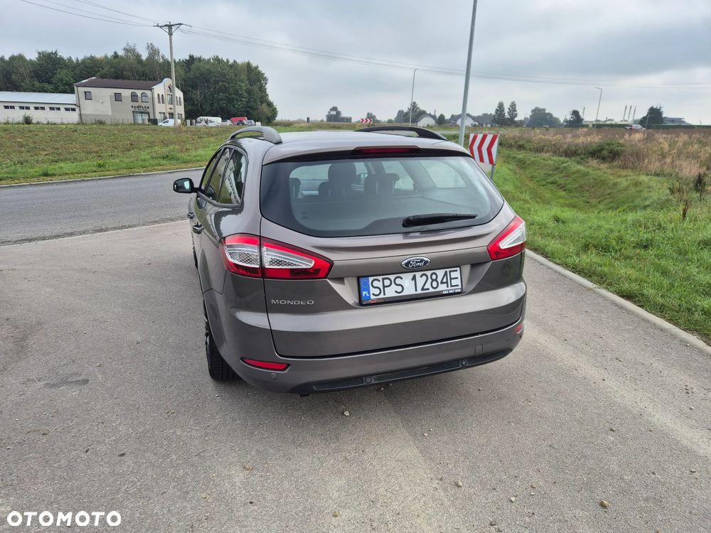 Ford Mondeo 2.0 Viva Titanium - 6