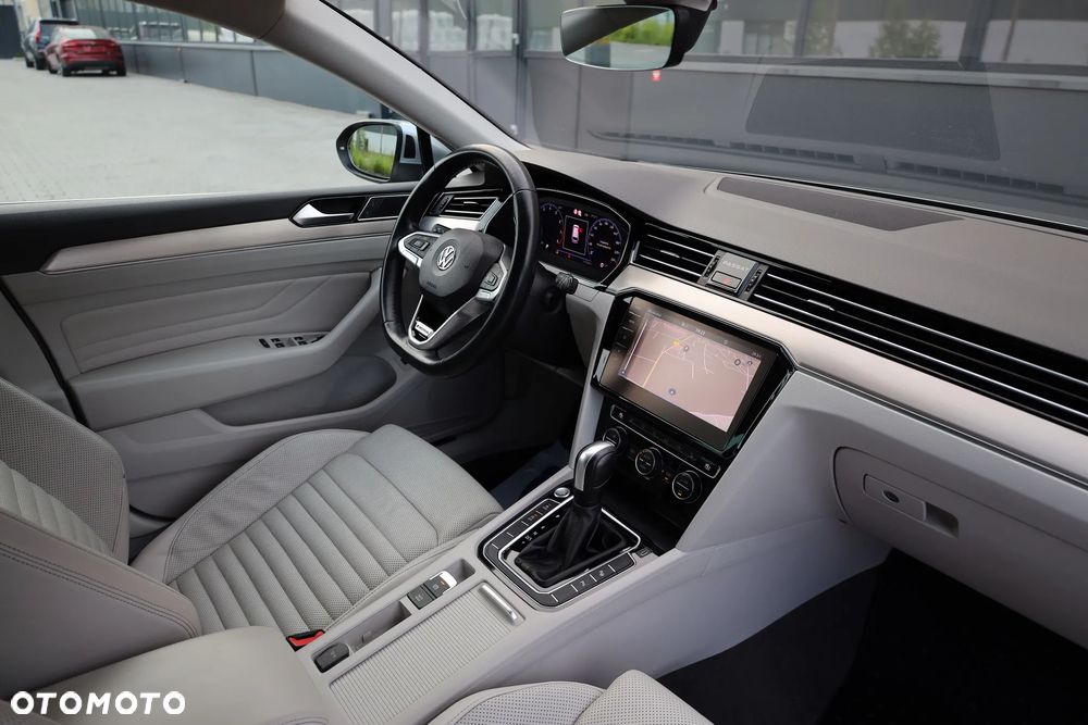 Volkswagen Passat 2.0 TSI 4Mot Elegance DSG - 24