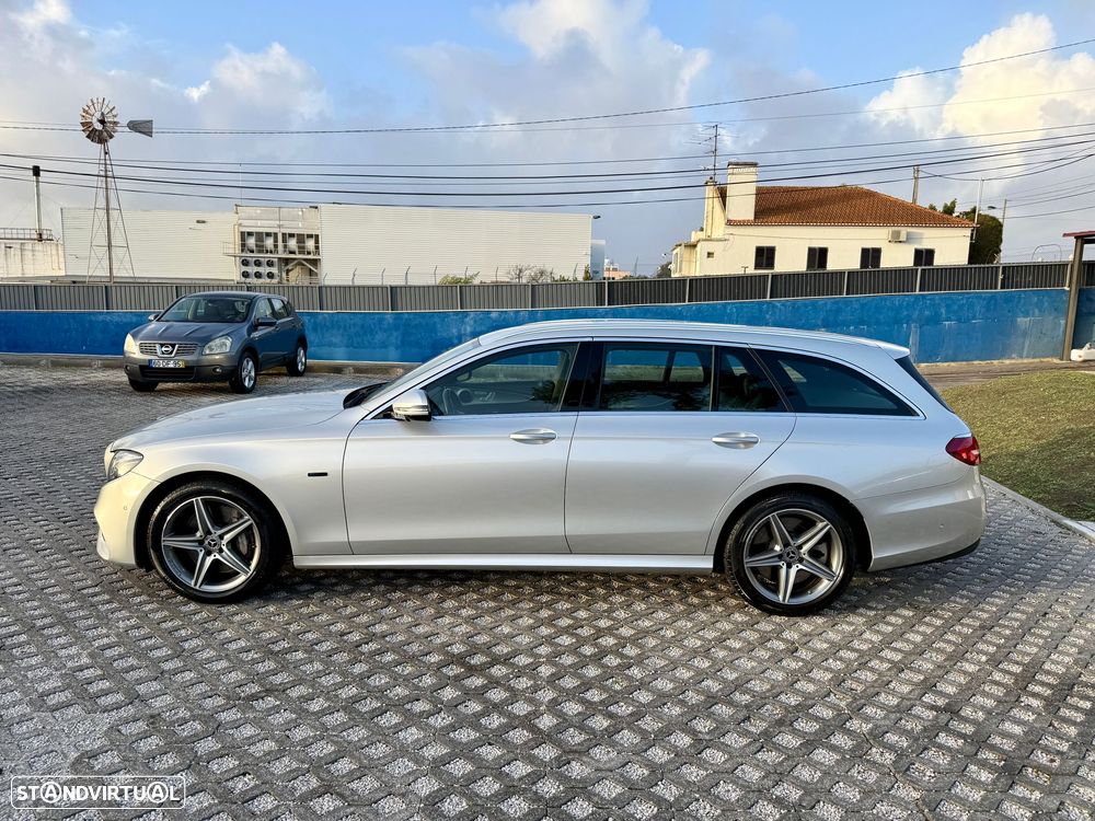 Mercedes-Benz E 300 de AMG Line - 4