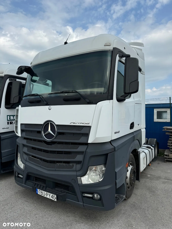 Mercedes-Benz ACTROS 1842