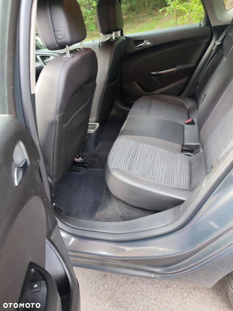 Opel Astra IV 1.4 Essentia - 6