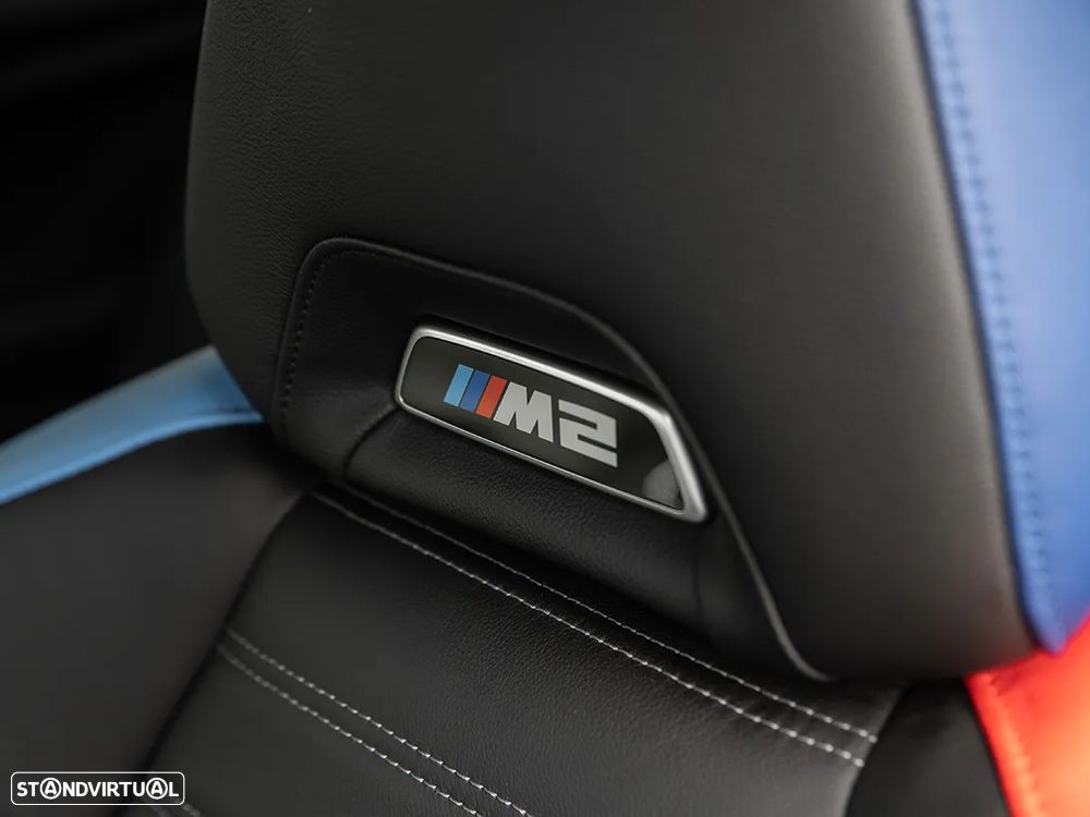 BMW M2 Auto - 36