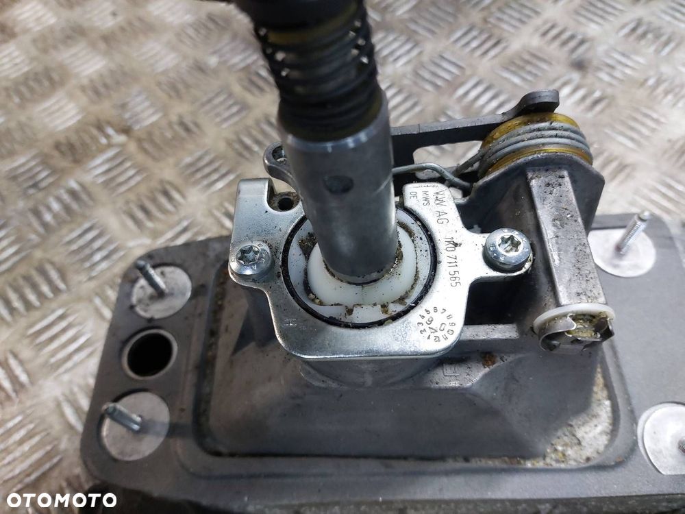 LEWAREK ZMIANY BIEGÓW + LINKI 6B JETTA V 1.6 FSI 1K0711265K 1K0711266K - 4