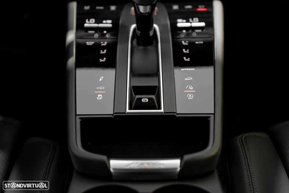 Porsche Macan 2.0T - 30