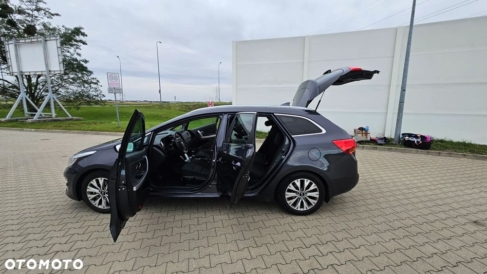 Kia Ceed - 6