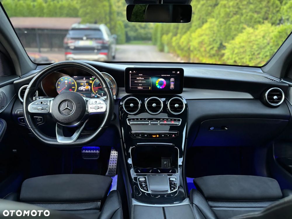 Mercedes-Benz GLC 200 d 4Matic 9G-TRONIC AMG Line - 23
