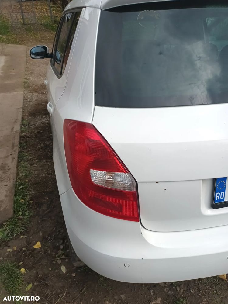 Skoda Fabia 1.2 TSI Active - 7
