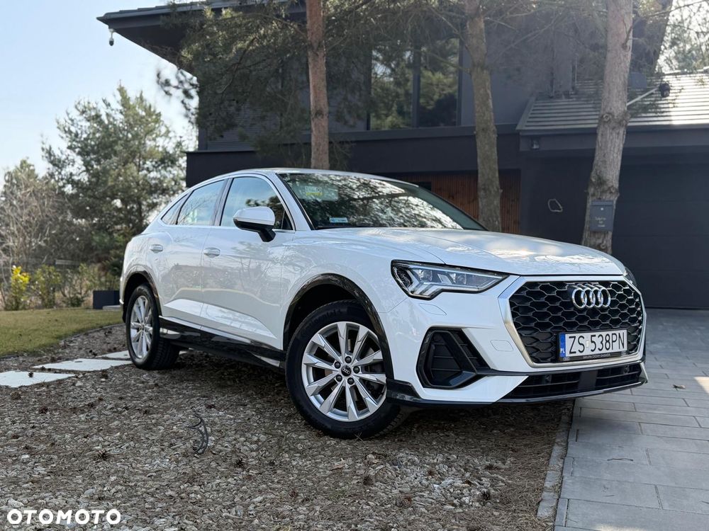 Audi Q3 35 TFSI S tronic - 1