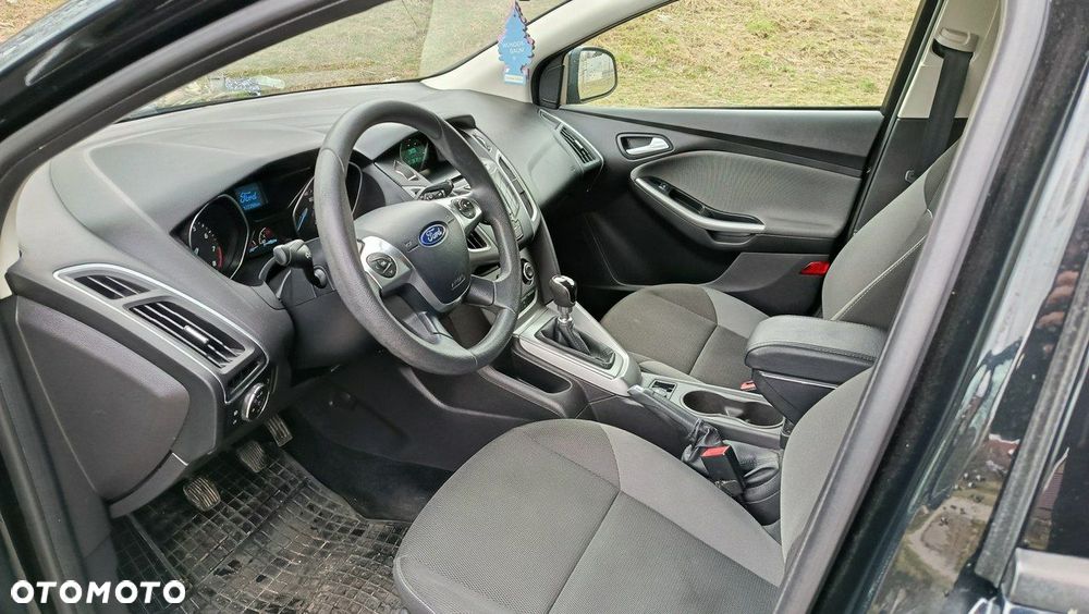 Ford Focus - 15