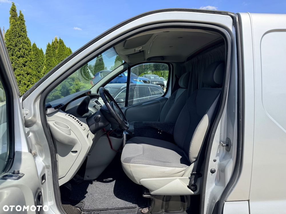 Opel Vivaro L1H1 2.7t - 22