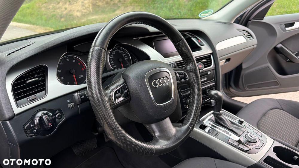 Audi A4 Avant 1.8 TFSI multitronic Ambiente - 27