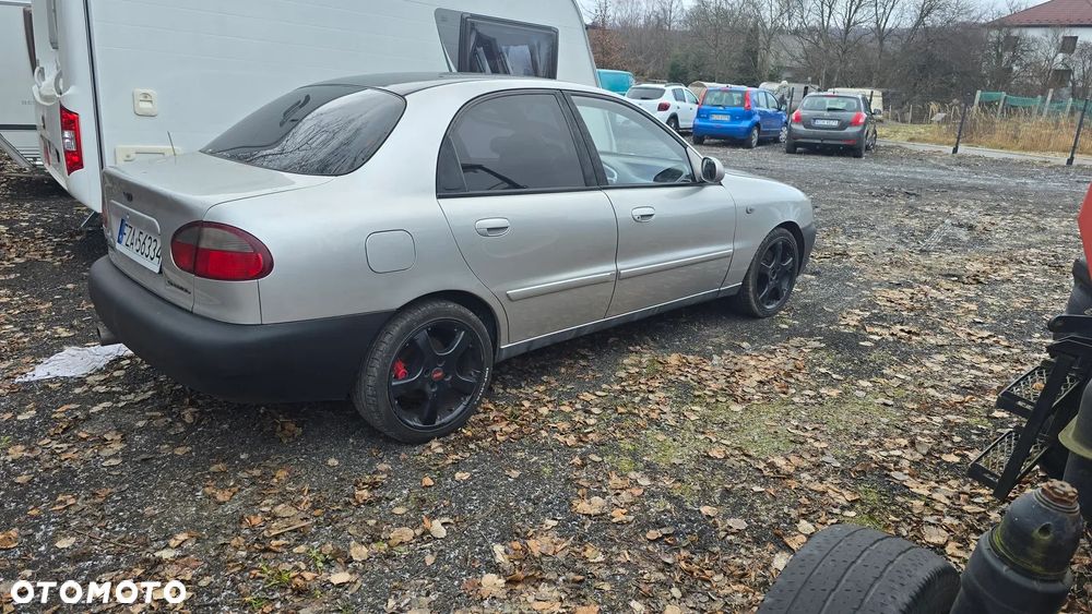 Daewoo Lanos 1.6 SX - 11