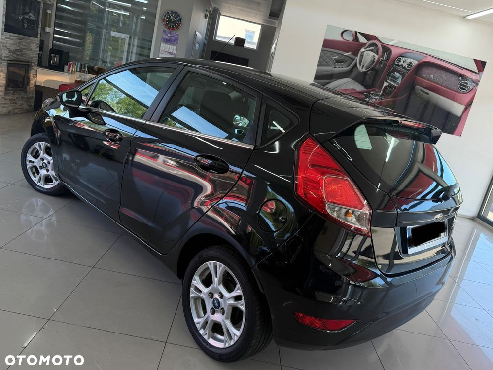 Ford Fiesta - 16
