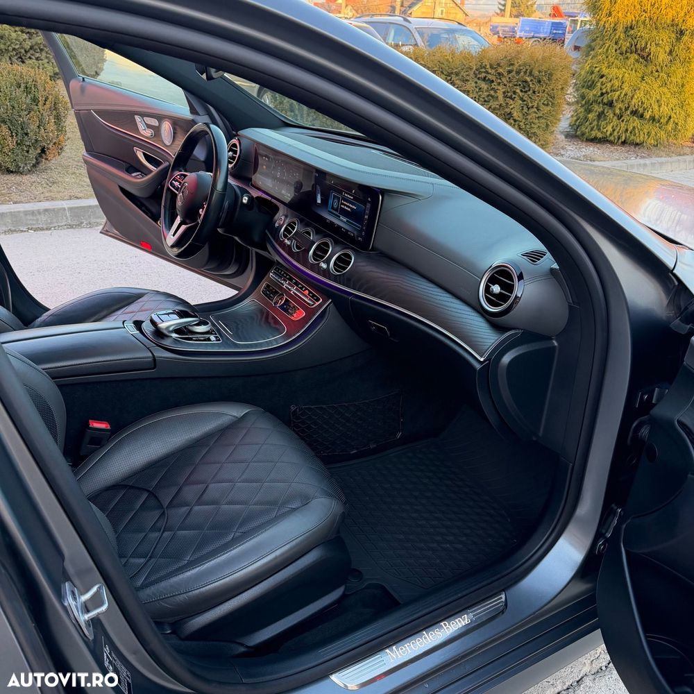 Mercedes-Benz E 300 de 9G-TRONIC - 9