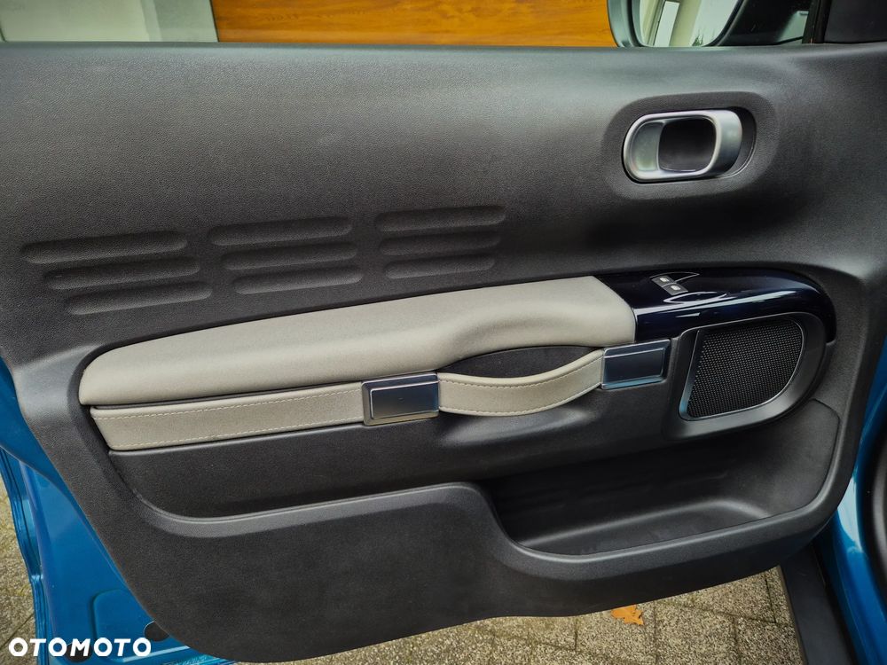 Citroën C4 Cactus Pure Tech e-THP 110 Stop&Start Shine - 28