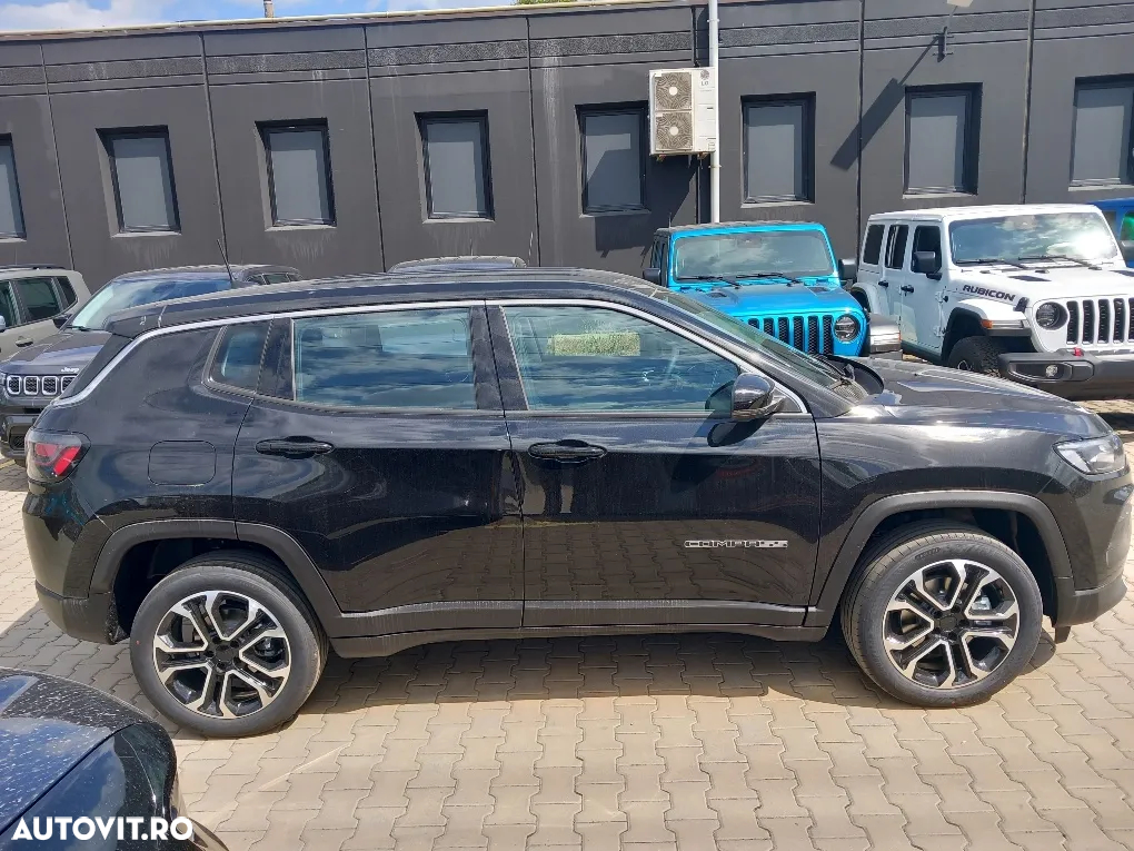 Jeep Compass - 4