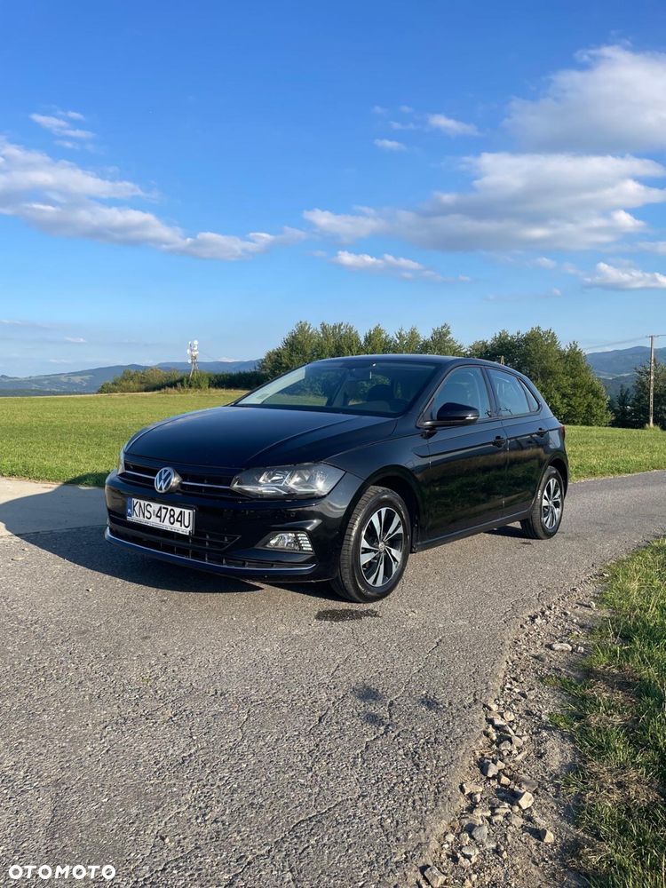 Volkswagen Polo - 1