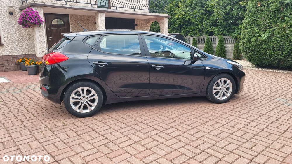 Kia Ceed 1.6 GDI Dream-Team Edition - 7