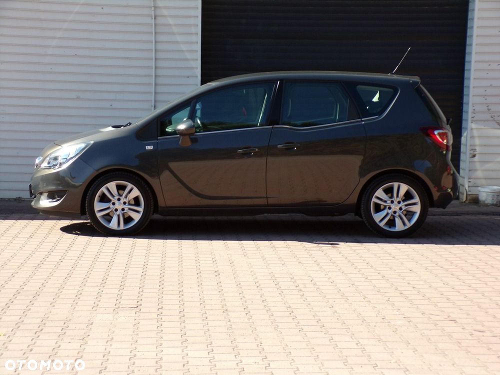 Opel Meriva - 9