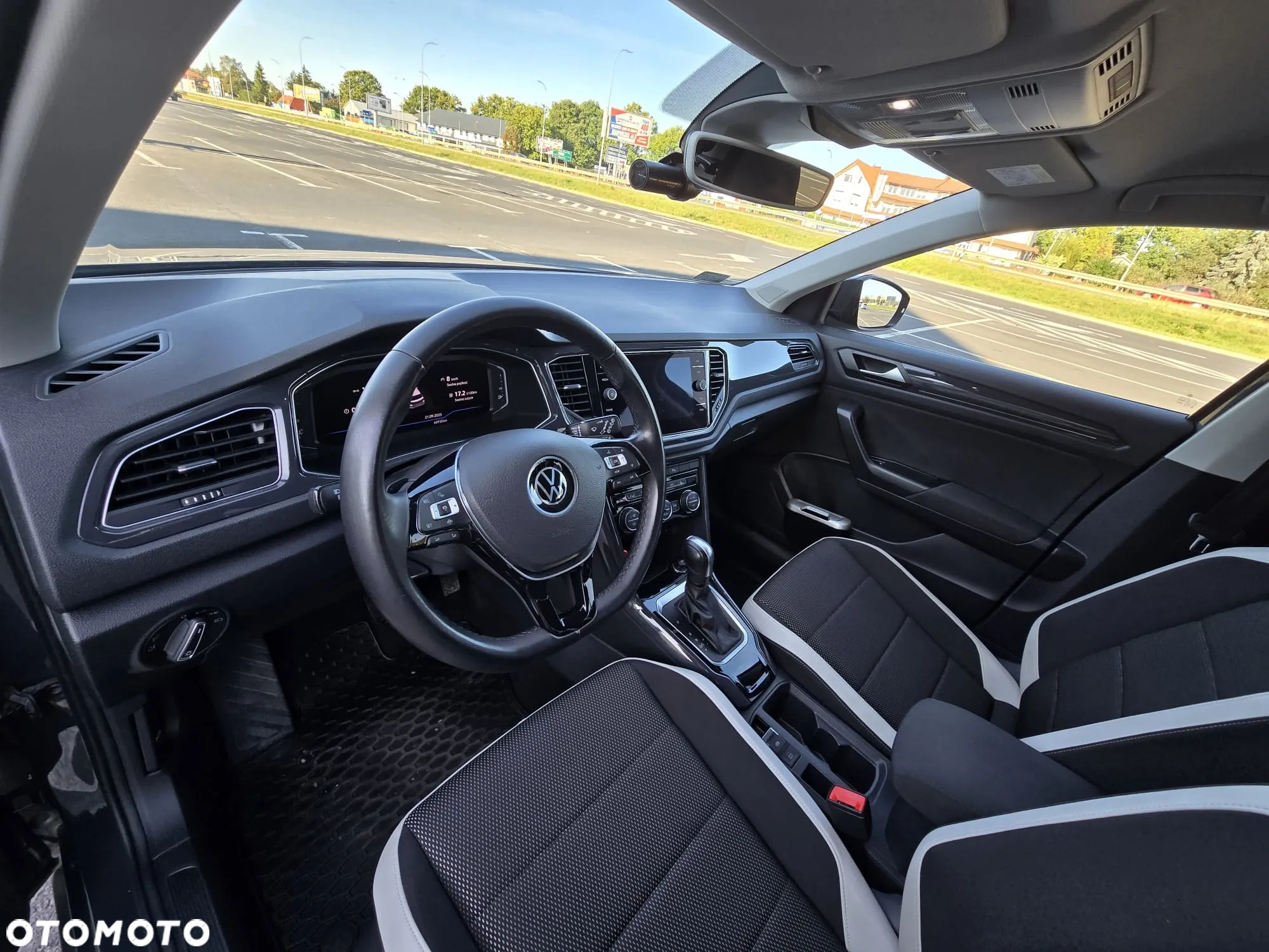 Volkswagen T-Roc 1.5 TSI GPF ACT Premium DSG - 7