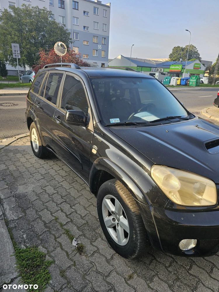 Toyota RAV4 2.0 D-4D 4x4 - 2