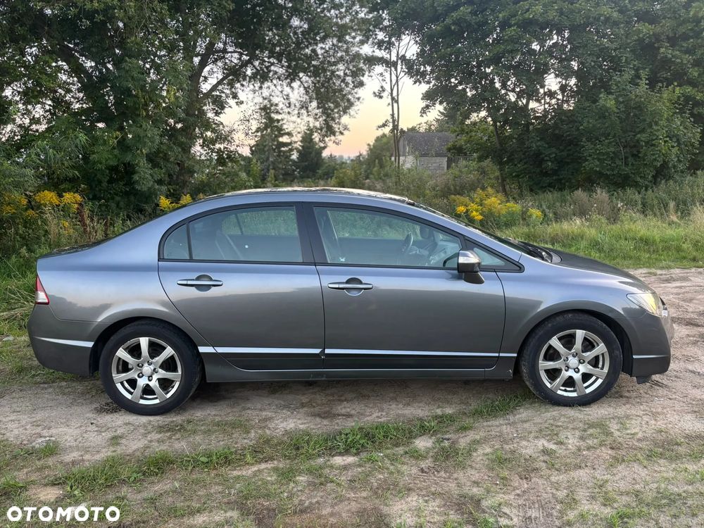 Honda Civic 1.8 Comfort - 4