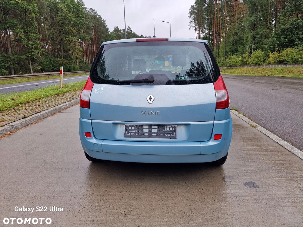 Renault Scenic 1.6 16V Emotion - 4